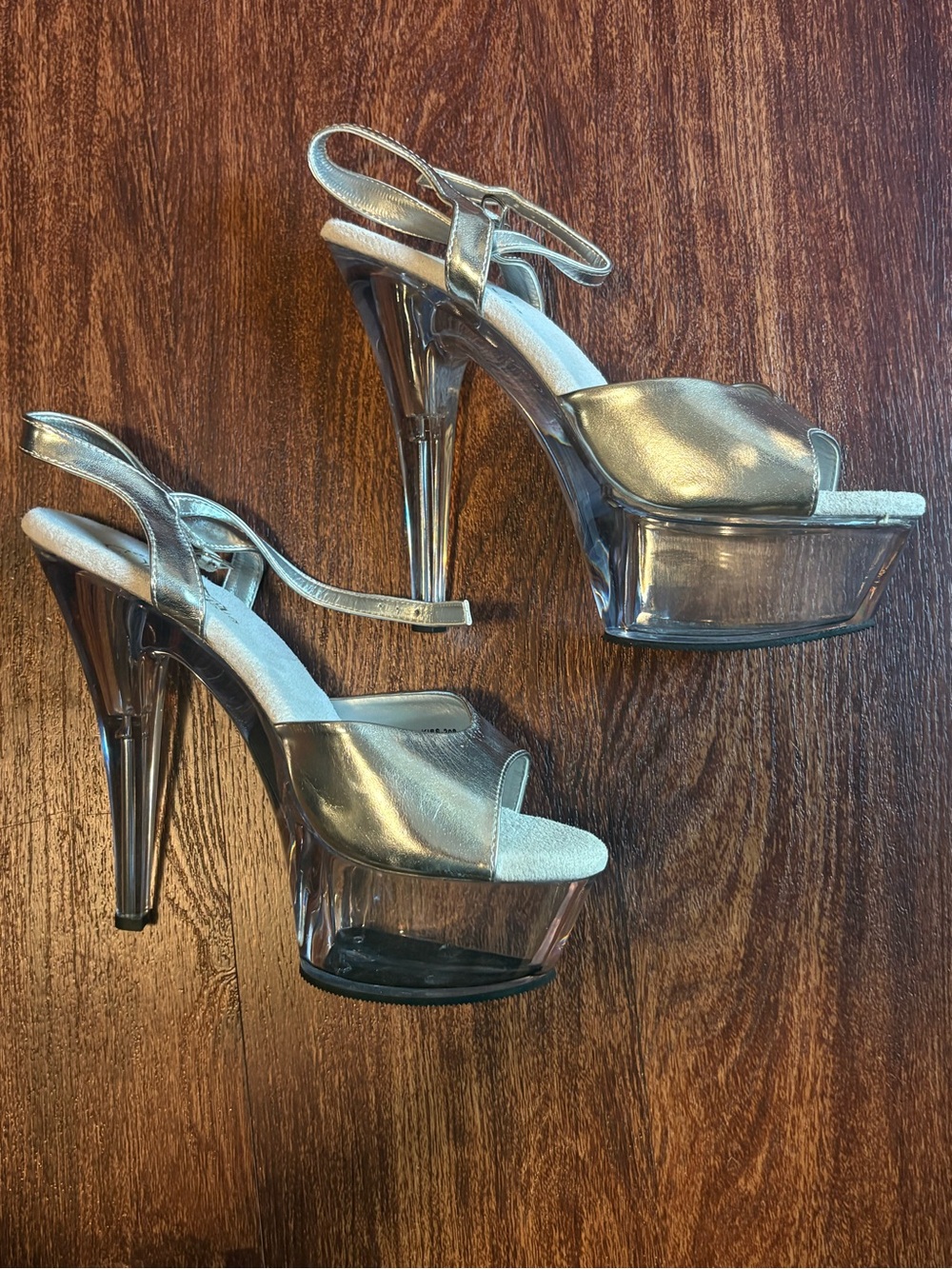 Pleasers Silver and Clear 6” Platform High Heel Sandals for Women - Picture 2 of 5
